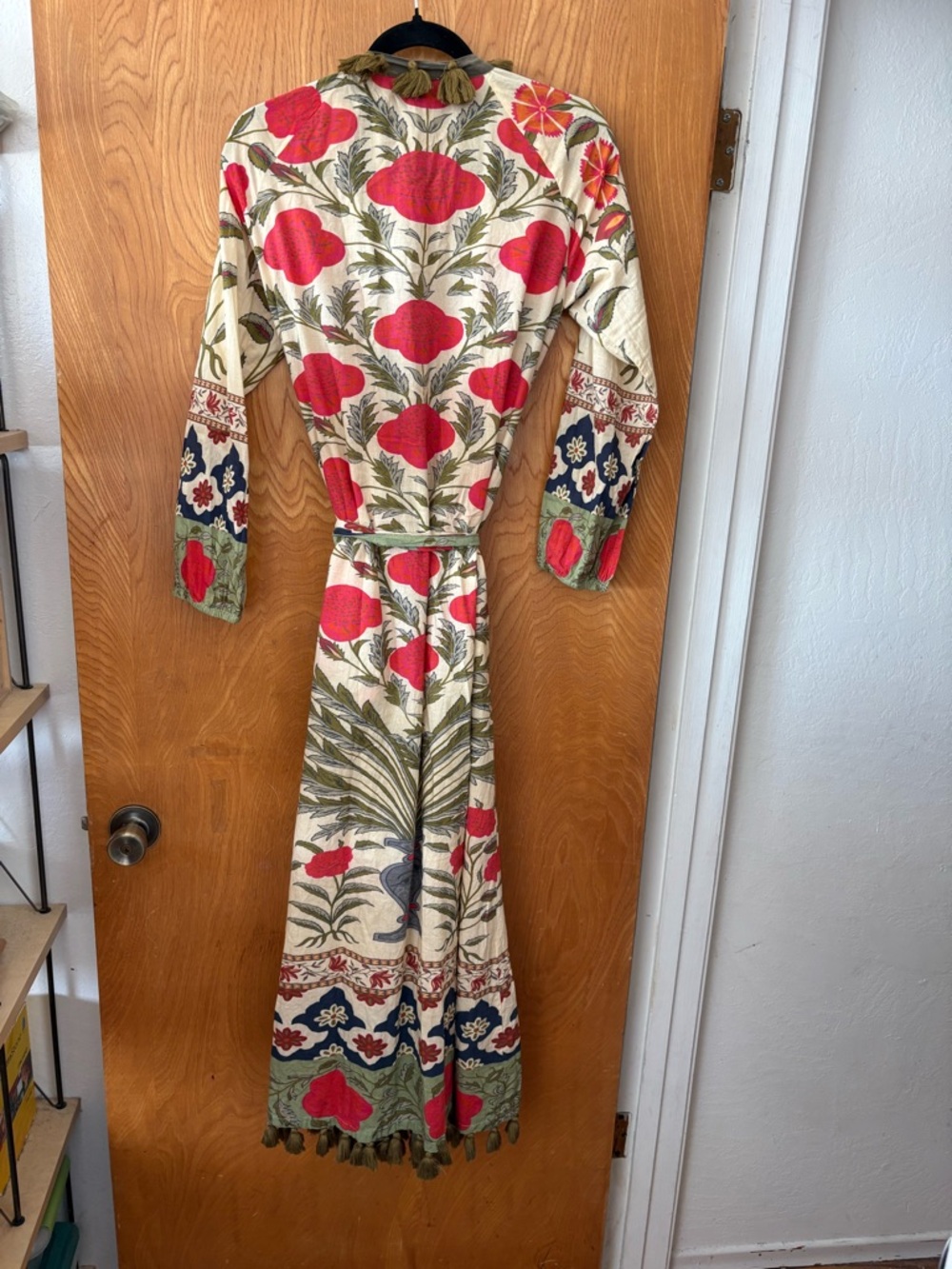 Rhode Resort Boho Floral Tassel Duster in Cream and Red M - Picture 10 of 11